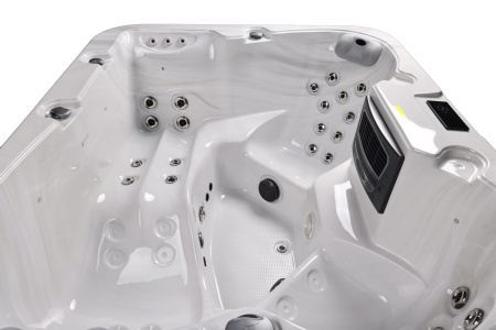 Гидромассажный спа бассейн NordicSpa Loki (Локи)